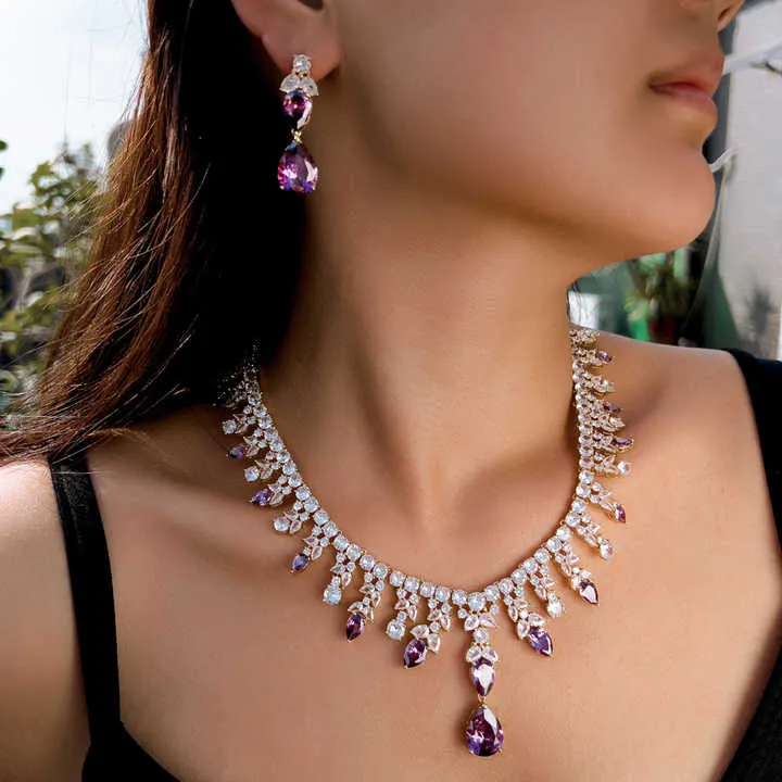 مجموعة مجوهرات زفاف فاخرة مطلية بالذهب ومرصعة بأحجار الزركونياLuxury Gold Plated Cubic Zirconia Wedding Jewelry Set