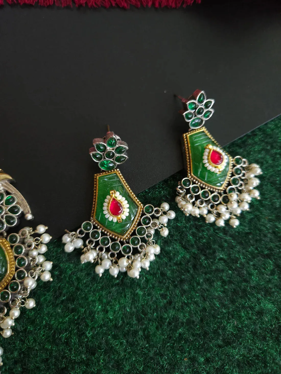 Designer Fusion Green Meenakari Jadau Kundan Necklace Set