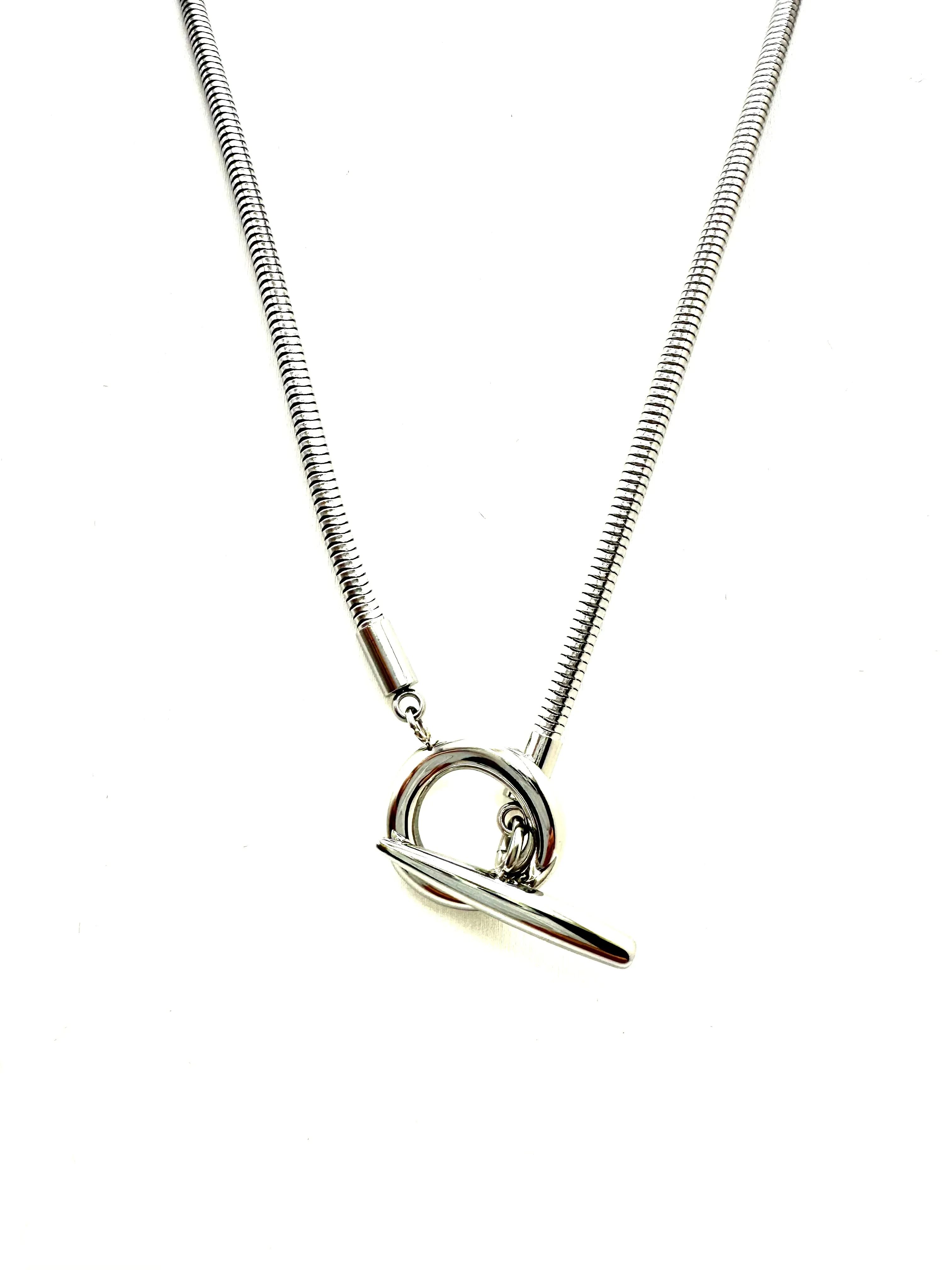 Snake Chain Toggle Necklace